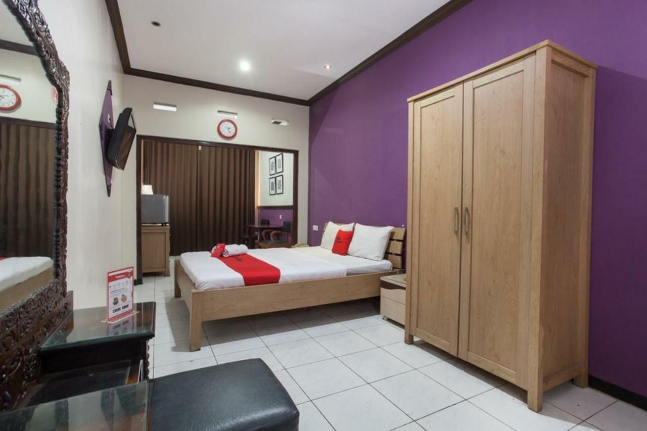 Reddoorz @ Urip Sumoharjo Hotel Сурабая Екстериор снимка